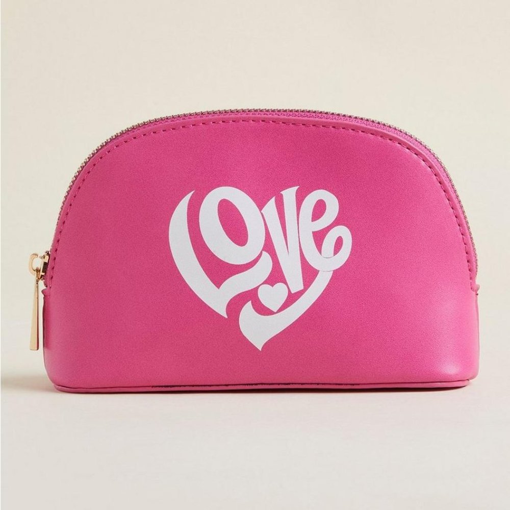 ❤️ TORRID COSMETIC MAKEUP BAG LOVE PINK FAUX LEATHER ACCESSORY POUCH